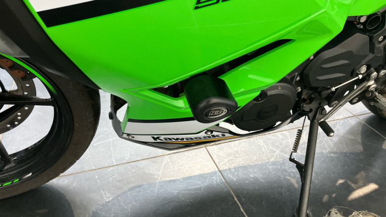 Kawasaki Ninja EX500JSFAN (25MY)